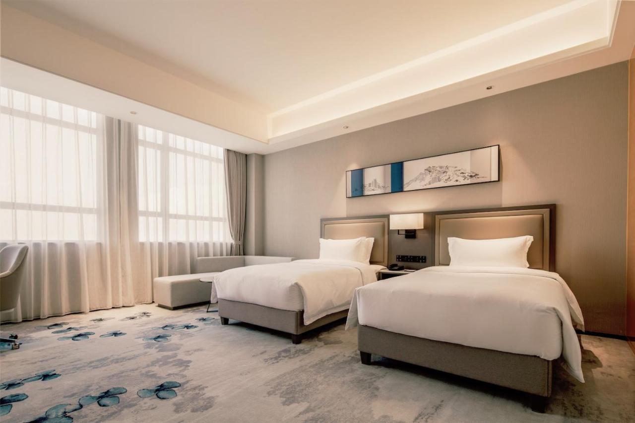 Guangzhou Southern Airlines Pearl Airport Hotel- Free Shuttle Bus To Airport Екстериор снимка