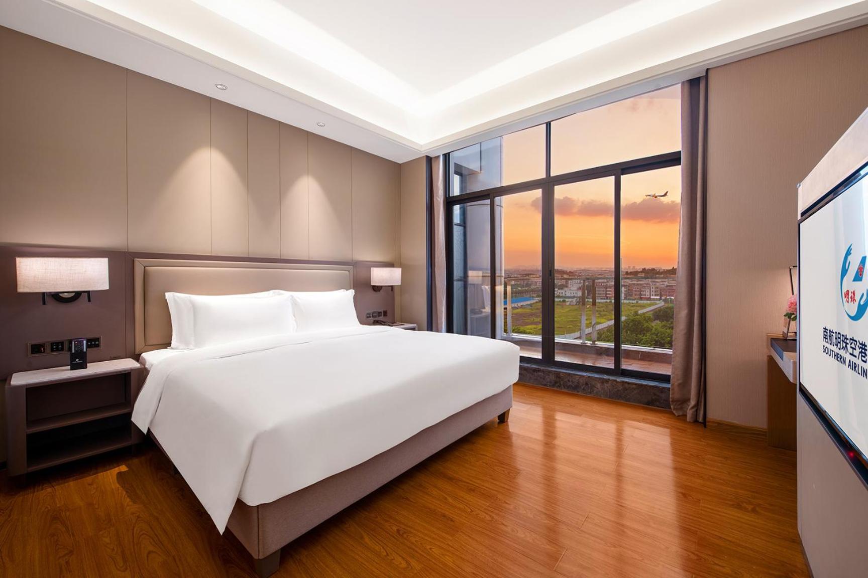 Guangzhou Southern Airlines Pearl Airport Hotel- Free Shuttle Bus To Airport Екстериор снимка